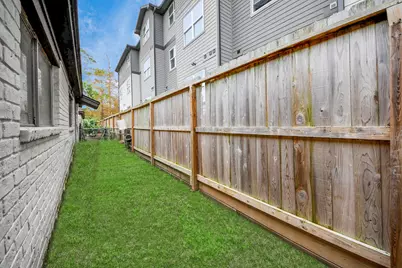 1736 Crestdale Drive #6, Houston, TX 77080 - Photo 20