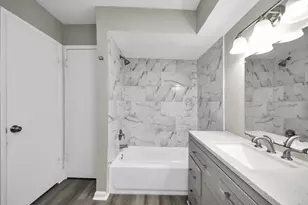 1736 Crestdale Dr, Houston, TX 77080 - Photo 18