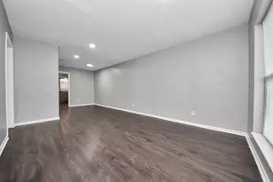 1736 Crestdale Dr, Houston, TX 77080 - Photo 12