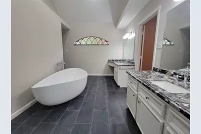 10 Dovewood Place, The Woodlands, TX 77381 - Photo 22