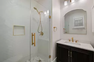 1918 Greenwich Terrace Dr, Houston, TX 77019 - Photo 6