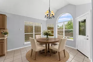 5010 Cypress Spring Dr, Missouri City, TX 77459 - Photo 12