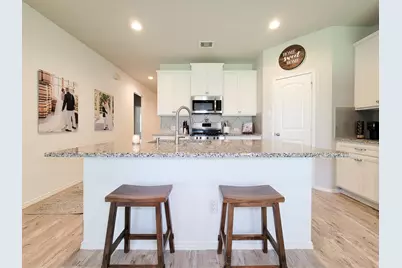 2326 Strong Horse Drive, Conroe, TX 77301 - Photo 6