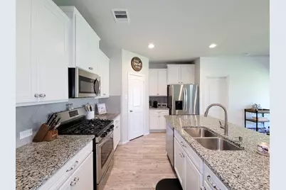 2326 Strong Horse Drive, Conroe, TX 77301 - Photo 8