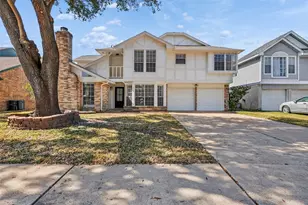 9819 Bent Spur Ln, Houston, TX 77064 - Photo 2