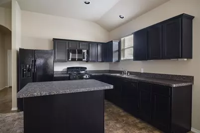 11427 Barbican Court, Conroe, TX 77304 - Photo 10