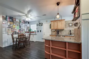 322 S Carroll, La Porte, TX 77571 - Photo 6