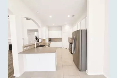 98 W Knightsbridge Drive, The Woodlands, TX 77385 - Photo 10