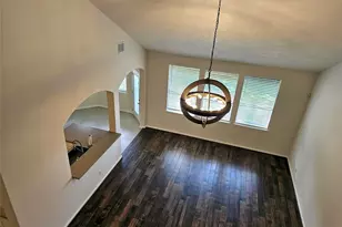 98 W Knightsbridge Dr, The Woodlands, TX 77385 - Photo 8