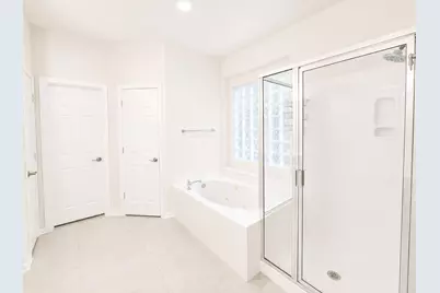 98 W Knightsbridge Drive, The Woodlands, TX 77385 - Photo 18