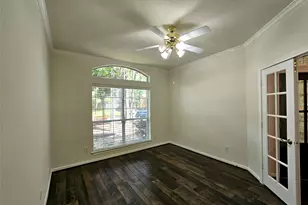 98 W Knightsbridge Dr, The Woodlands, TX 77385 - Photo 14