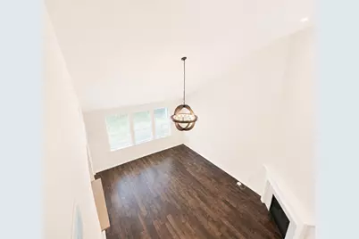 98 W Knightsbridge Drive, The Woodlands, TX 77385 - Photo 8