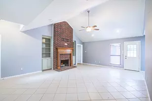 1145 Westglen Dr, Alvin, TX 77511 - Photo 6
