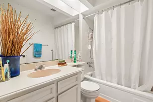 1723 Sullins Way, Houston, TX 77058 - Photo 8