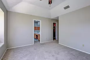 412 Meadowpoint Dr, League City, TX 77573 - Photo 24