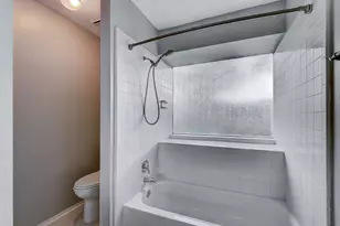 412 Meadowpoint Dr, League City, TX 77573 - Photo 26