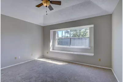 412 Meadowpoint Drive, League City, TX 77573 - Photo 22