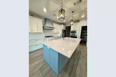 2295 Diamond D Drive, Beaumont, TX 77713 - Photo 10