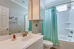 972 Hamilton Dr, Crystal Beach, TX 77650 - Photo 30