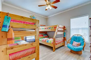 972 Hamilton Dr, Crystal Beach, TX 77650 - Photo 24