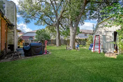 13739 Sablebend Lane, Houston, TX 77014 - Photo 16