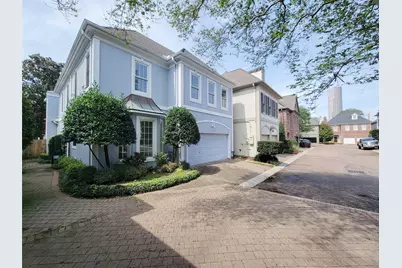 2211 Augusta Drive #19, Houston, TX 77057 - Photo 2