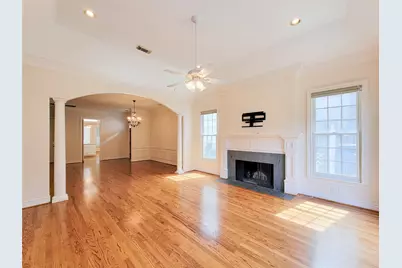 2211 Augusta Drive #19, Houston, TX 77057 - Photo 16