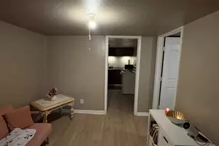 3310 A Campbell St, Houston, TX 77026 - Photo 6