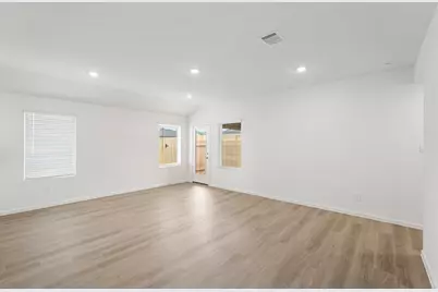 16466 Pinebrook Leaf Lane, Magnolia, TX 77355 - Photo 22