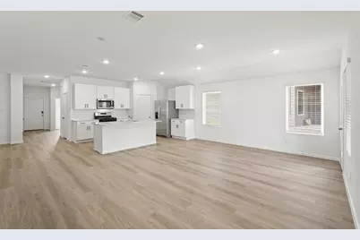 16466 Pinebrook Leaf Lane, Magnolia, TX 77355 - Photo 4