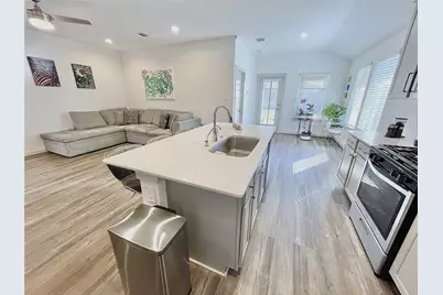 6811 Fleetwood Crescent Way, Richmond, TX 77407 - Photo 8
