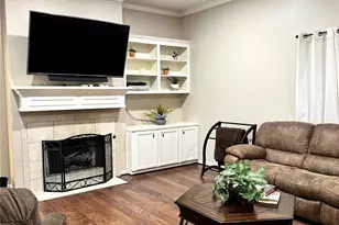 12003 W River Run Dr, Baytown, TX 77523 - Photo 8