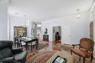 1855 American Elm Ct, Sugar Land, TX 77479 - Photo 8
