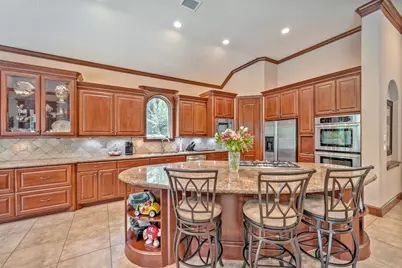 3 Quinns Cabin Court, Conroe, TX 77304 - Photo 18