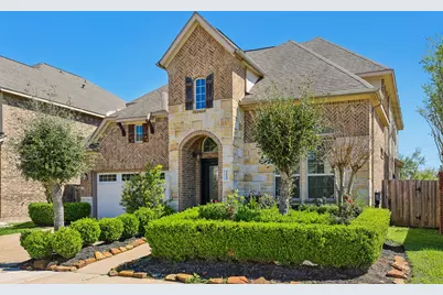 1123 Penny Worth Drive, Sugar Land, TX 77479 - Photo 2