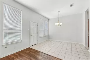 2204 Perkins Crossing Dr, Conroe, TX 77304 - Photo 4