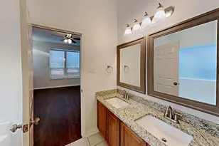 2204 Perkins Crossing Dr, Conroe, TX 77304 - Photo 10