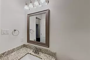 2204 Perkins Crossing Dr, Conroe, TX 77304 - Photo 6