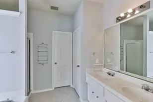 13002 Misty Bay Ln, Pearland, TX 77584 - Photo 18