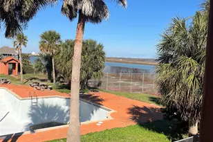 411 Sailfish Ave, Freeport, TX 77541 - Photo 6