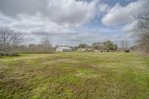 2801 County Rd 444, Angleton, TX 77515 - Photo 32