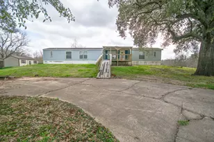 2801 County Rd 444, Angleton, TX 77515 - Photo 34