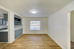 2002 Vermont St, Baytown, TX 77520 - Photo 12