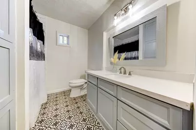 2002 Vermont Street, Baytown, TX 77520 - Photo 18