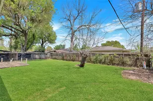 11862 S Evelyn Cir, Houston, TX 77071 - Photo 12