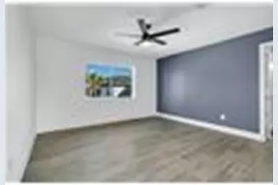 12564 Memorial Drive, Houston, TX 77024 - Photo 32
