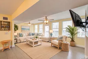 21225 Gulf Dr, Galveston, TX 77554 - Photo 2