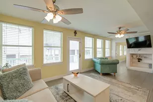 21225 Gulf Dr, Galveston, TX 77554 - Photo 22