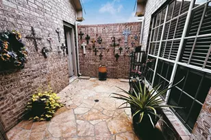 2827 Timber Briar Cir, Houston, TX 77059 - Photo 20