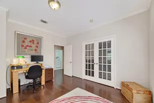 2827 Timber Briar Cir, Houston, TX 77059 - Photo 14